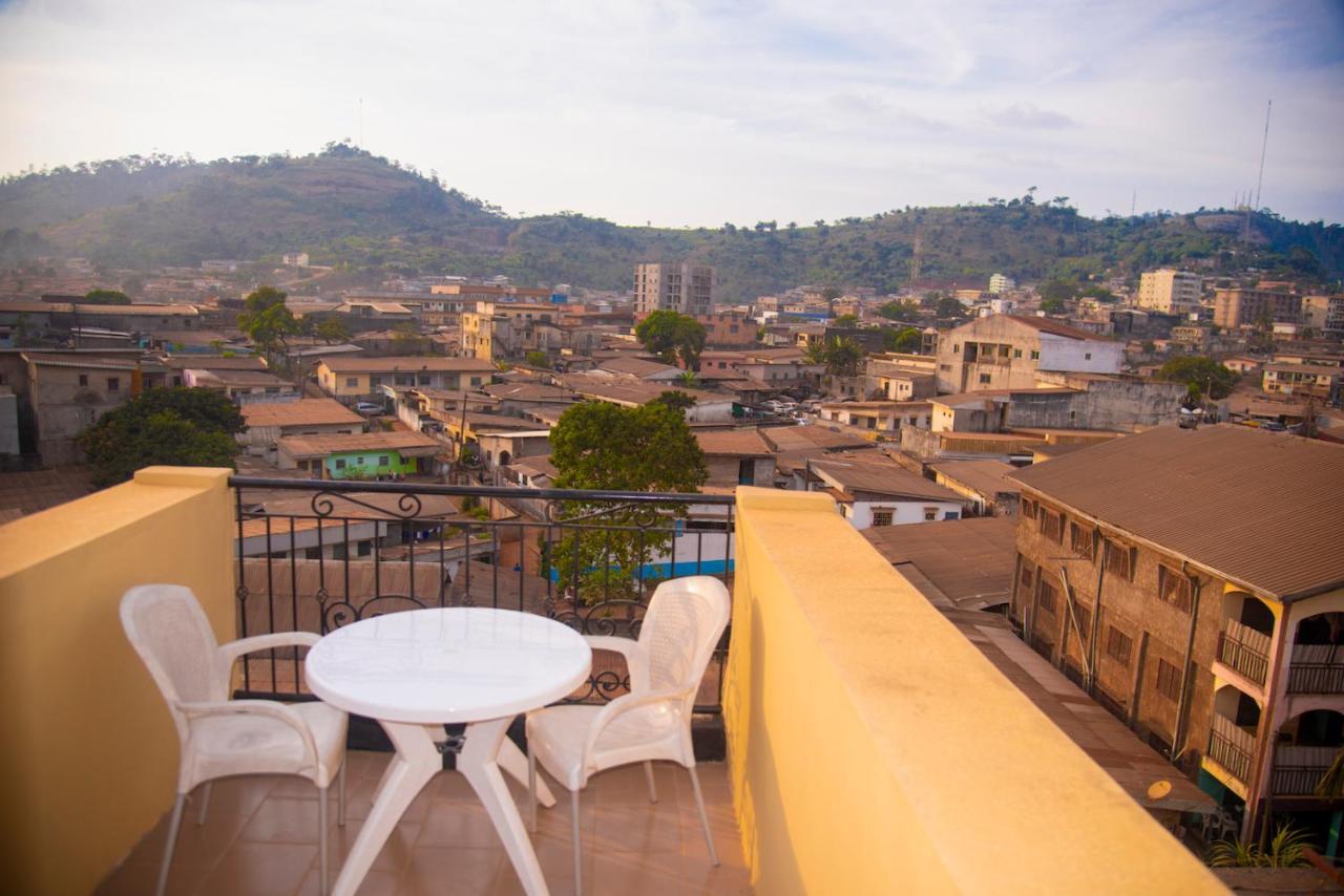 Appartement Meuble 2 Chambres Avec Salle De Bain - 1 Salon - 1E Cuisine - La Concorde - Quartier Nkomkana Yaoundé 外观 照片
