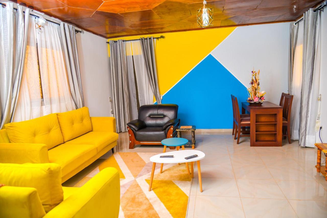 Appartement Meuble 2 Chambres Avec Salle De Bain - 1 Salon - 1E Cuisine - La Concorde - Quartier Nkomkana Yaoundé 外观 照片