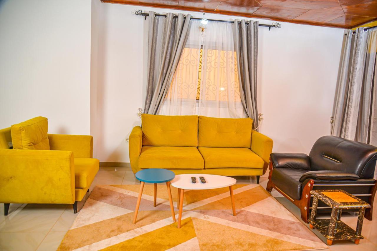 Appartement Meuble 2 Chambres Avec Salle De Bain - 1 Salon - 1E Cuisine - La Concorde - Quartier Nkomkana Yaoundé 外观 照片